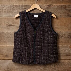 Christopher and Banks Size Large Acrylic Acetate Zipper Front Textured Vest